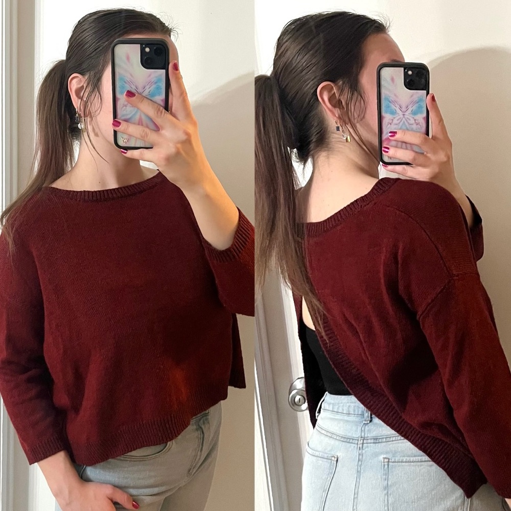 BB Dakota open back burgundy sweater M